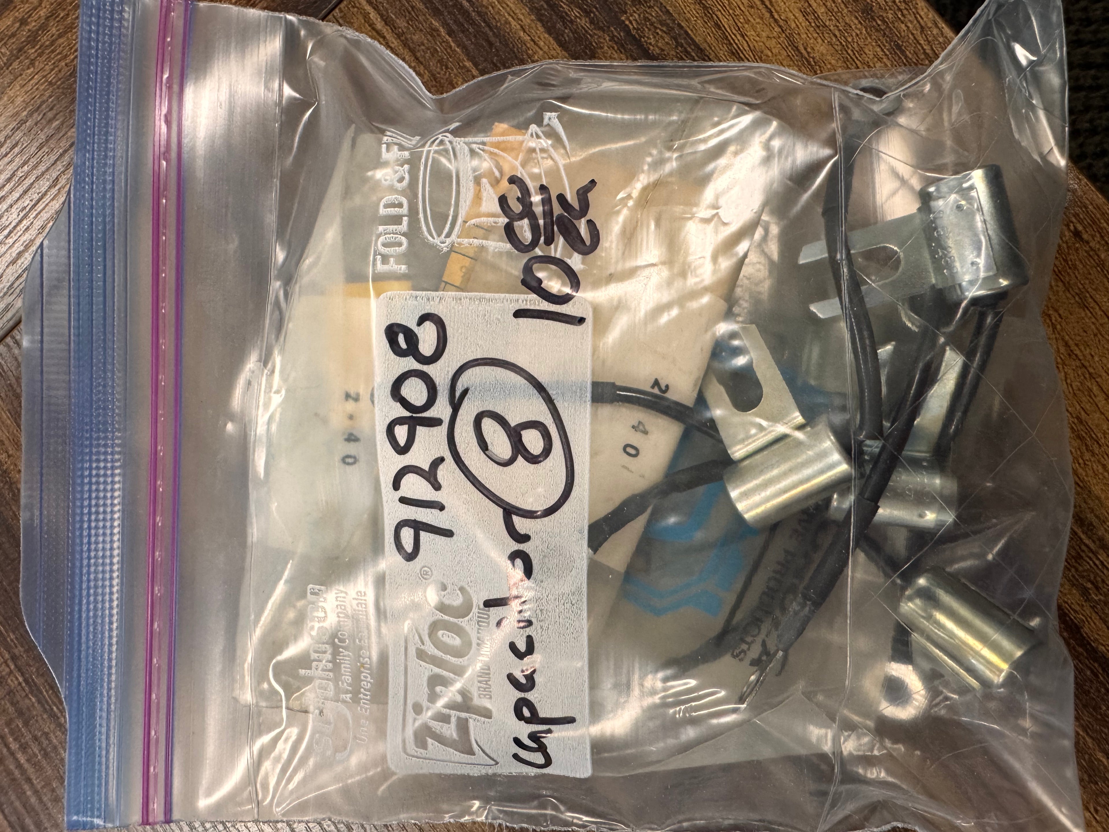 CAPACITOR 912908