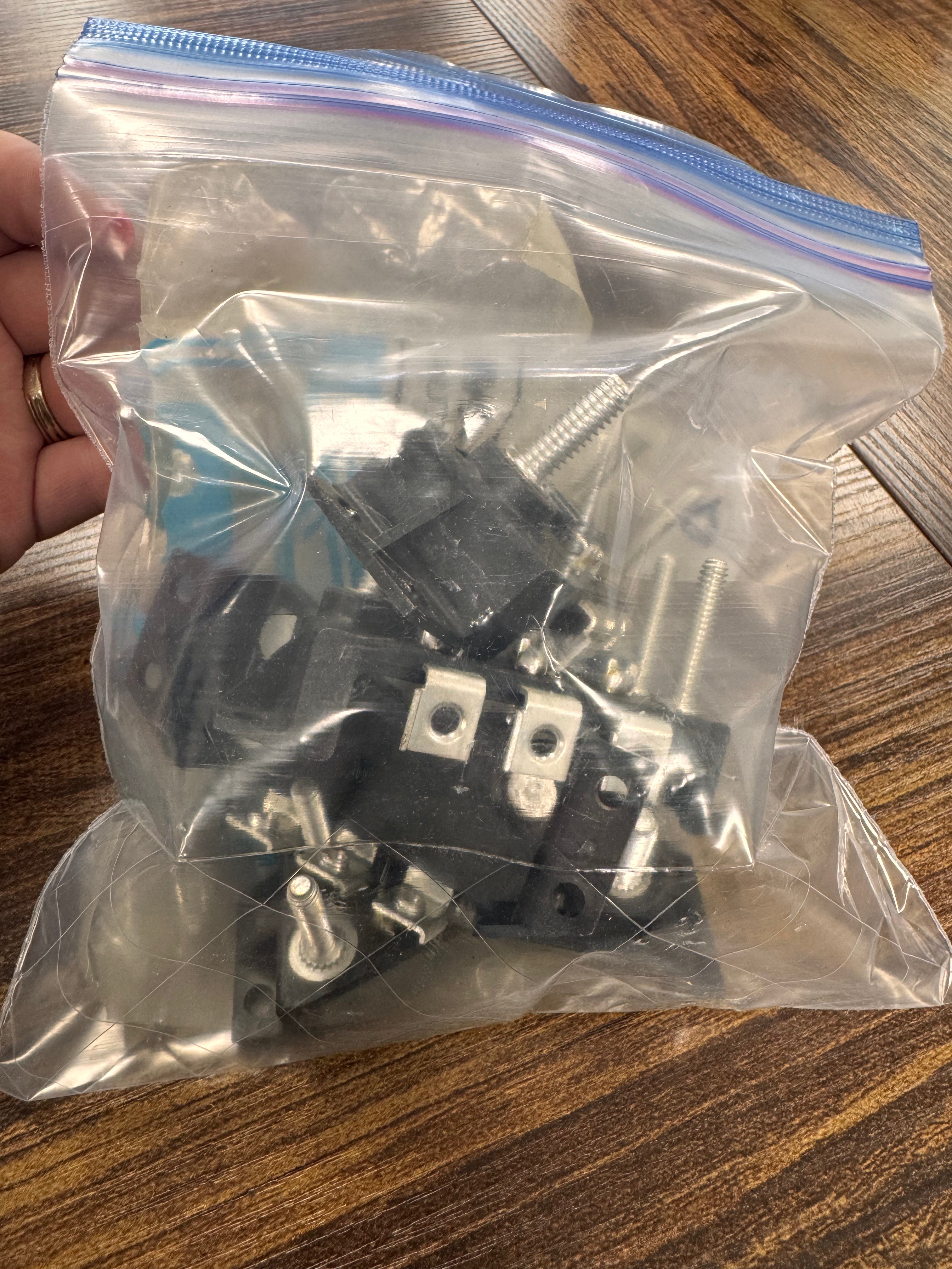 DIODE 912913
