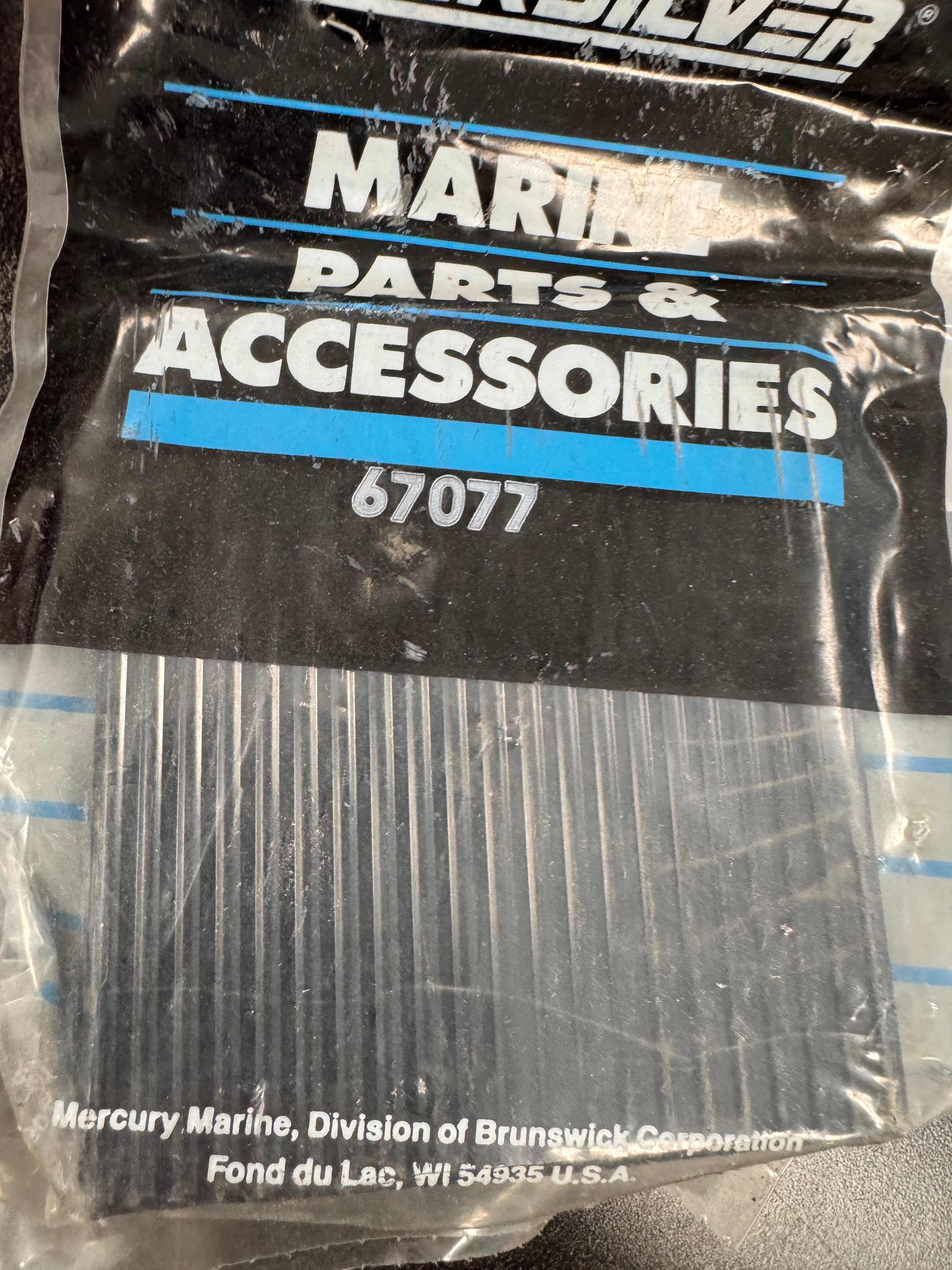 COVER 67077